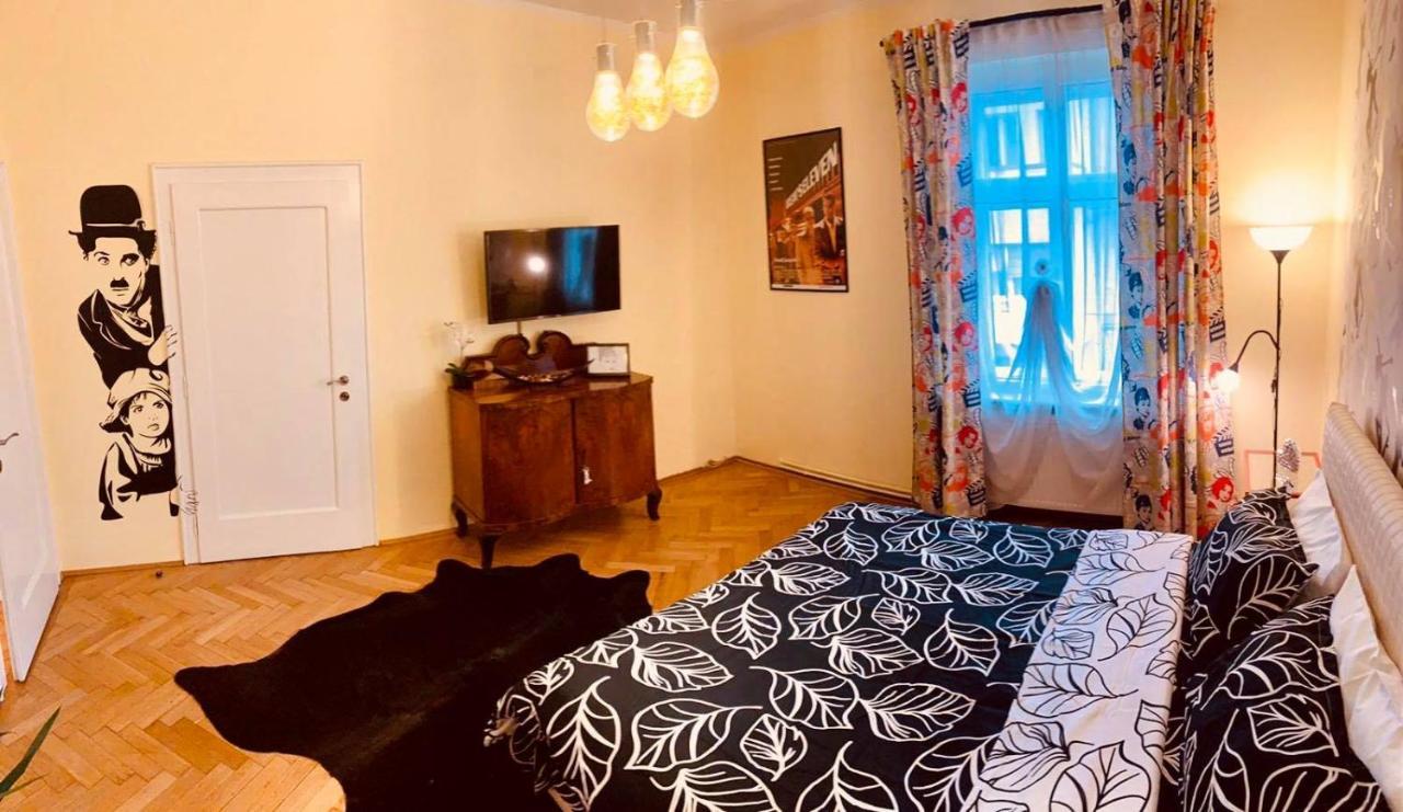Cinematheque Ultracentral Apartment Sibiu Ngoại thất bức ảnh